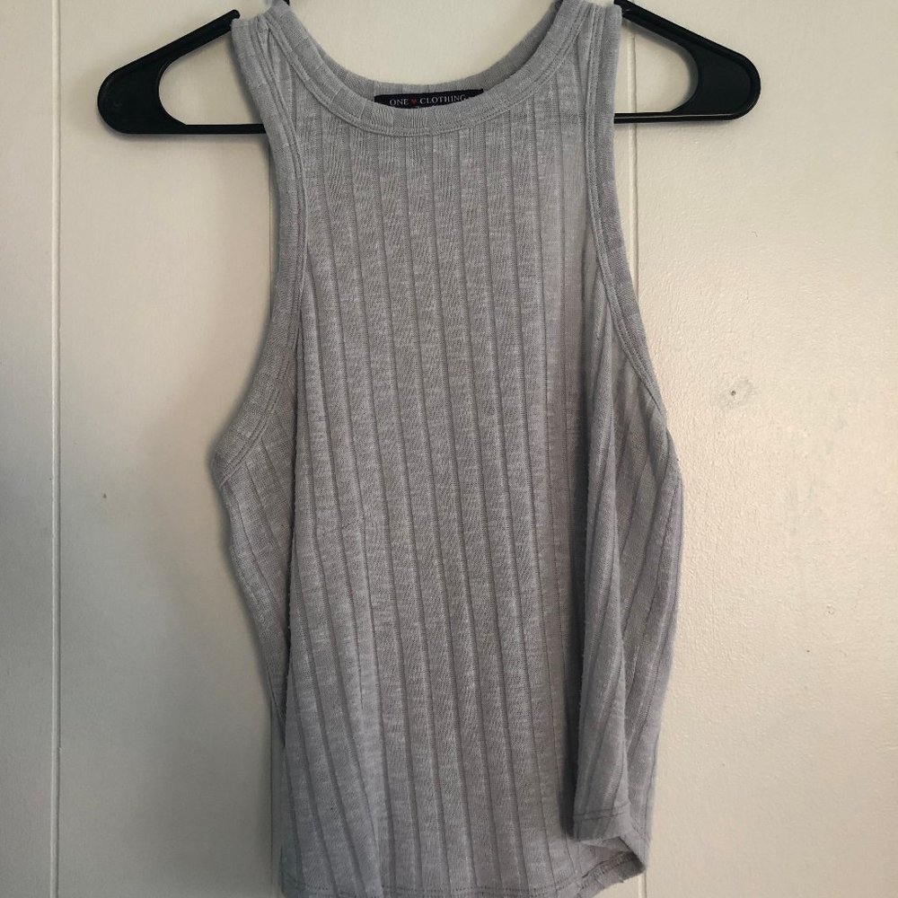 Gray, racerback, crop top, knit
